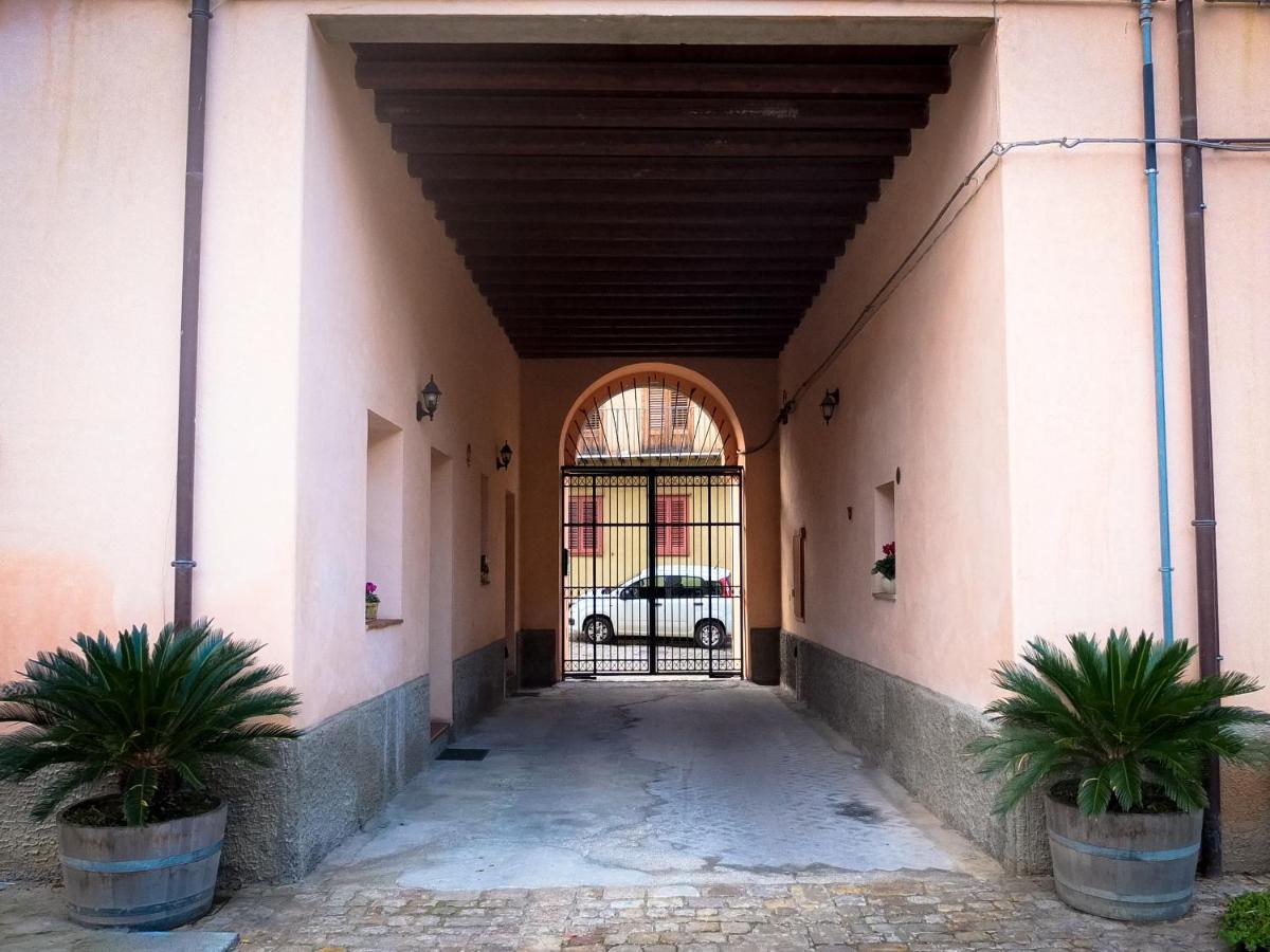 Bed and Breakfast Baglio Bonomo Castelbuono  Exterior foto